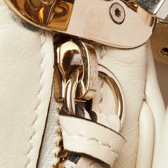 Gucci White Leather Vintage Web Small Attache Crossbody Bag - Picture 6 of 12